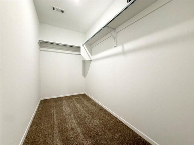 Building Photo - 2720 Evans St