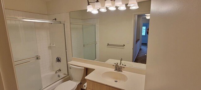 Building Photo - Ko Olina Resort Living - 3 Bedroom, 2 Bath...