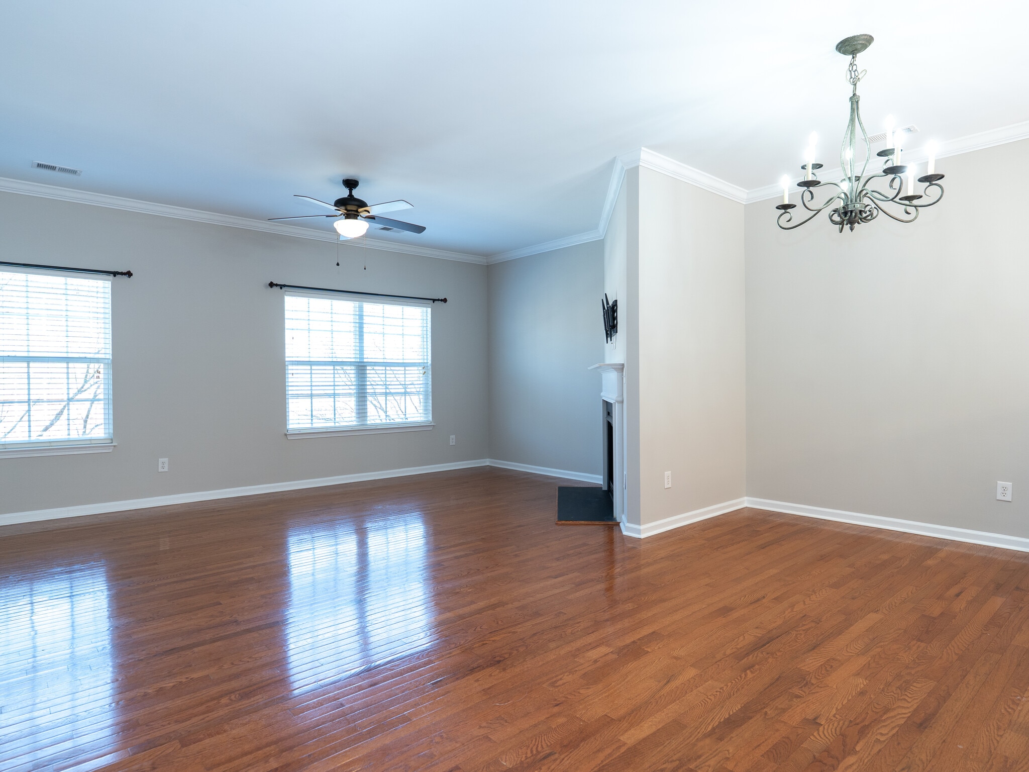 Building Photo - 14136 Winford Ln