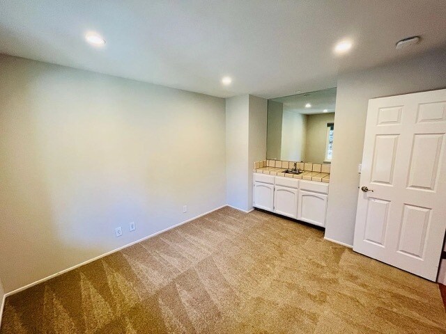 Building Photo - 3426 Brittan Ave