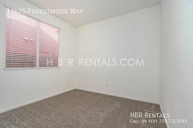 Building Photo - 13425 Forestwood Way