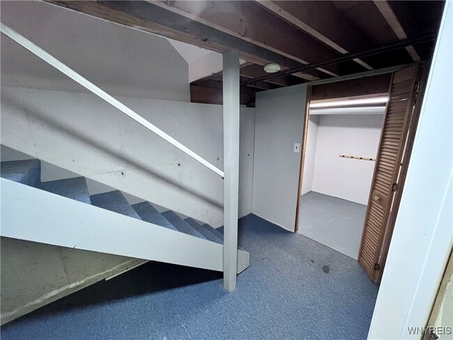 Building Photo - 306 Randwood Dr