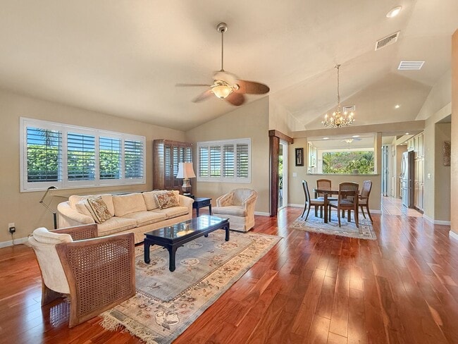 Building Photo - Fully Furnished Single Level Home with a Pool