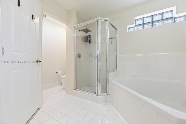 Building Photo - 12340 SW 144th Terrace
