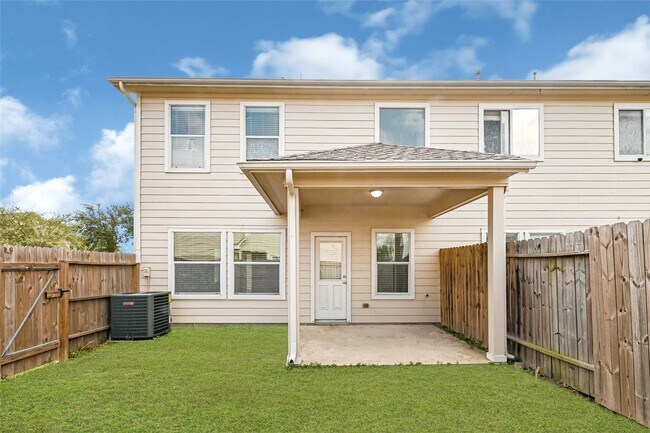 Building Photo - 5010 Dartmoor Ridge Trail