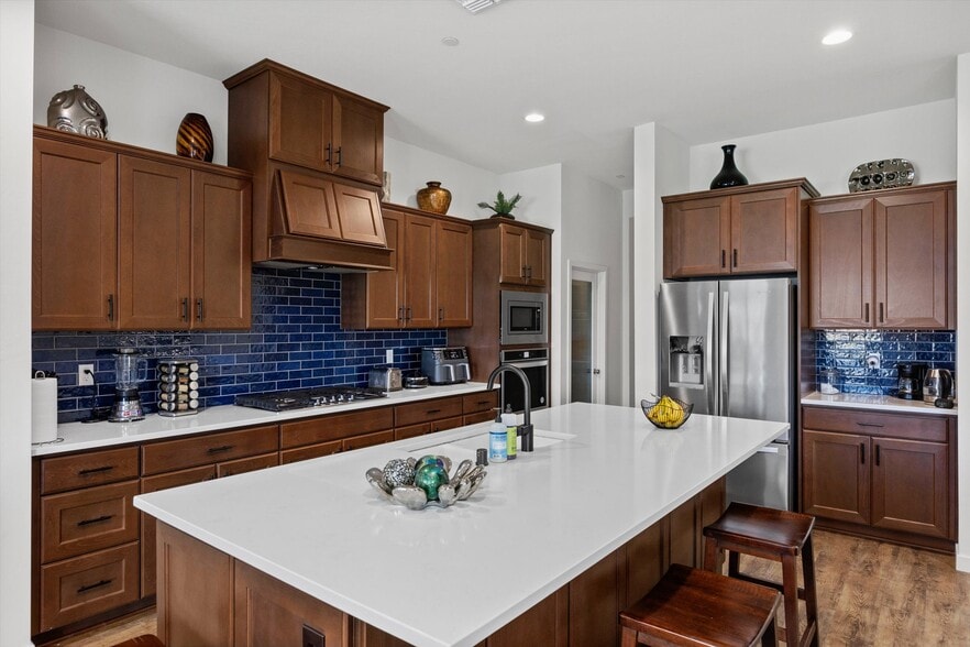 Building Photo - 815 Gilsum Ct