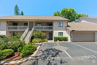 Building Photo - 3709 Greenery Ct