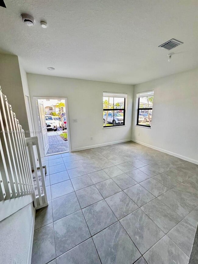 Building Photo - 13265 SW 285th St