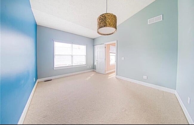 Building Photo - 5409 Saint Stephens Ct