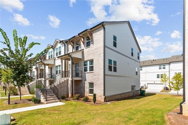 Building Photo - 3614 Shore Wood Ave