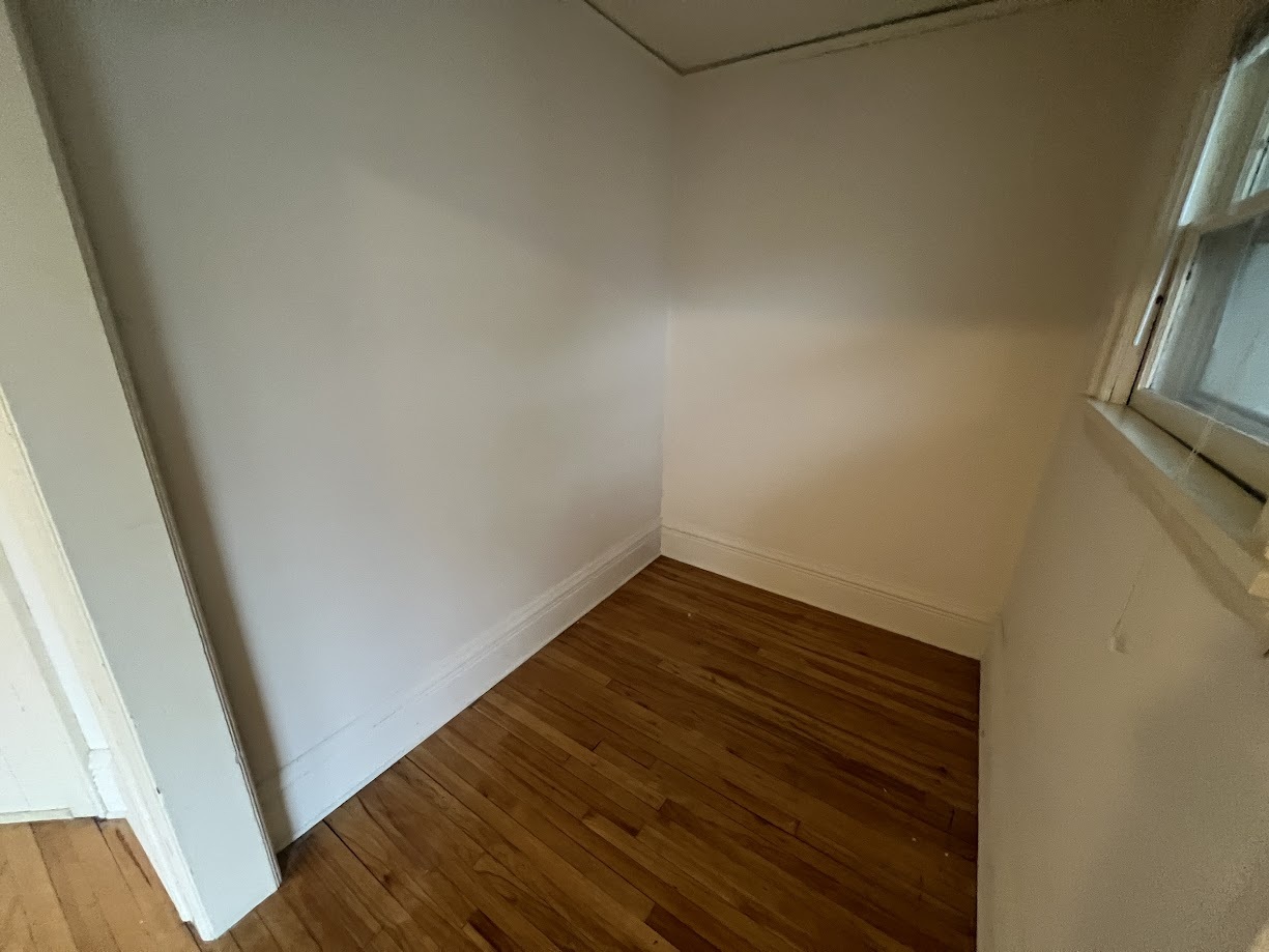 Building Photo - 221 N Livingston St