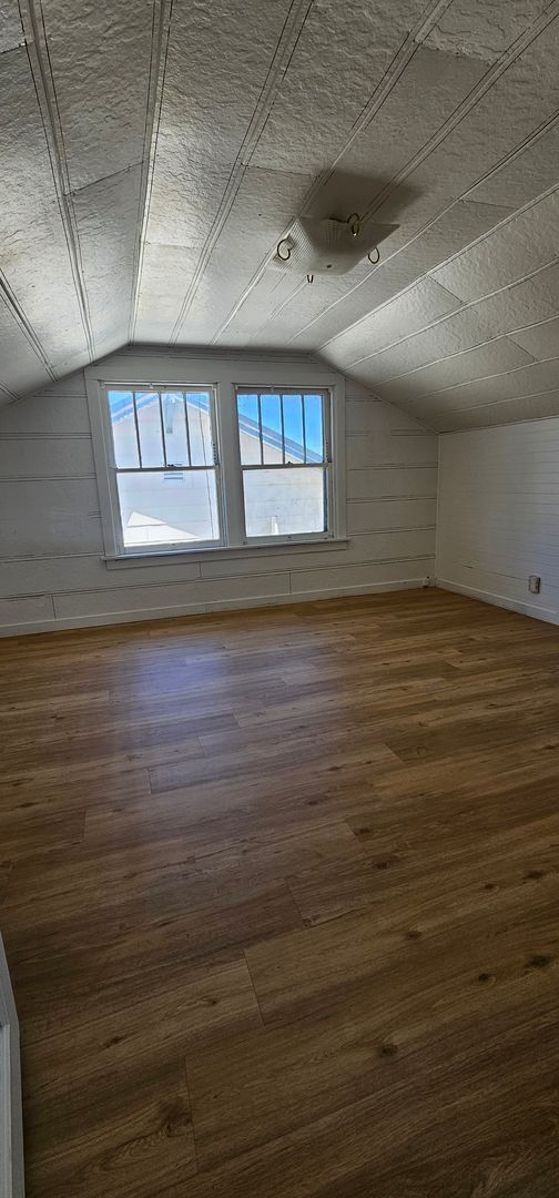Building Photo - Charming Victorian Square Home – 4 Bed / 1 Bath – $2,075/Month