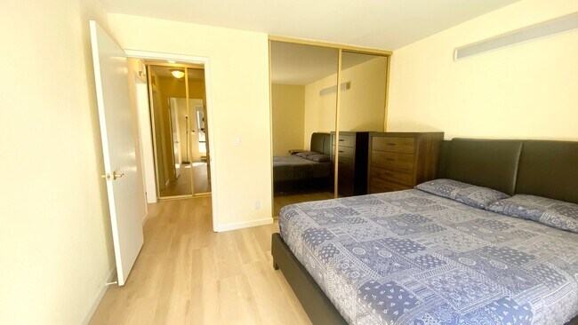 Building Photo - Large & Sunny Deck with this Cozy 1-Bedroom