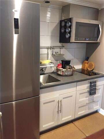 Building Photo - 1205 St Charles Ave