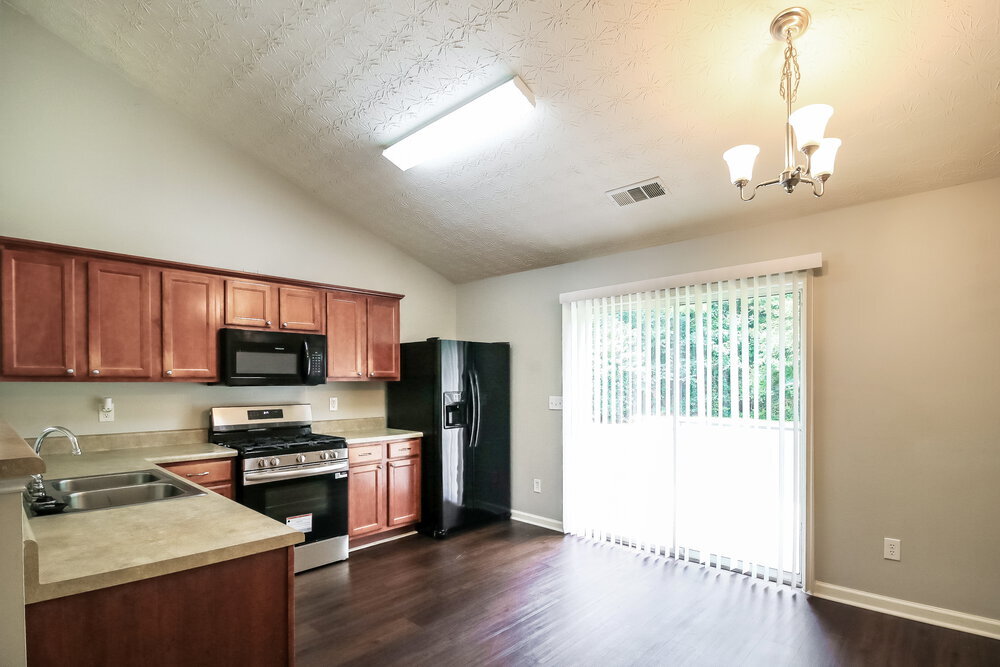 Building Photo - 1582 Thornwick Trace
