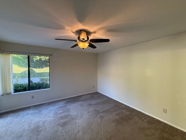 Building Photo - Lovely 2B/2BA Condo in 55+ Community w/Attached Garage & 2 Private Patios!