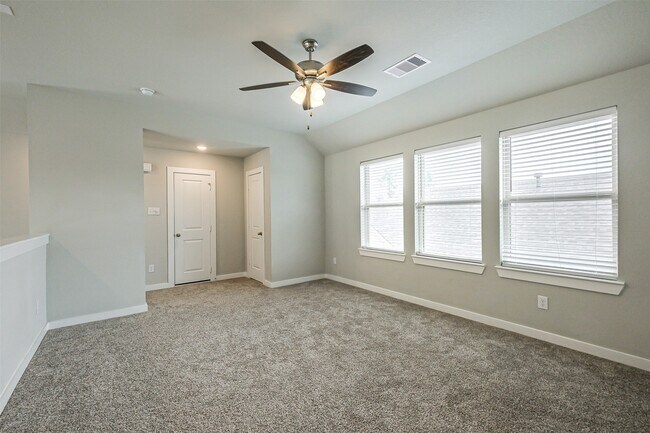 Building Photo - 122 Vine Mint Dr