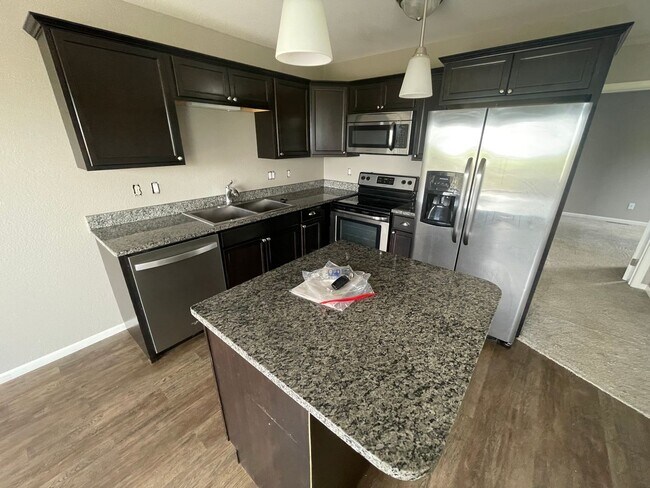 Building Photo - Cute Home in a Great Neighborhood!