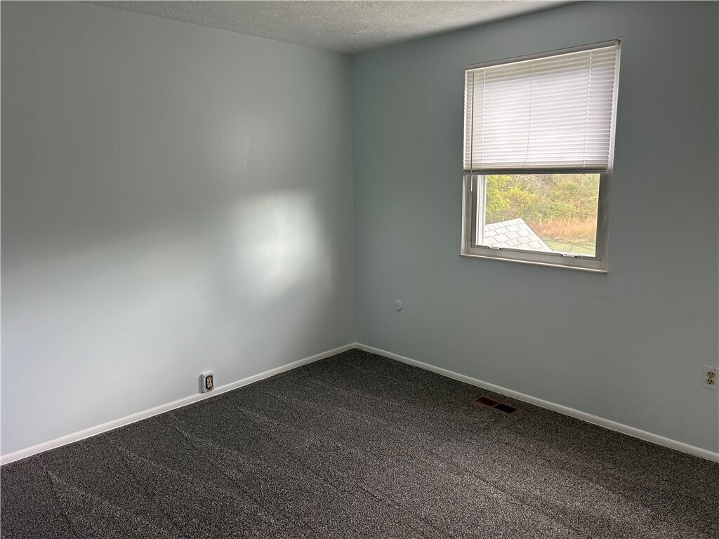 Building Photo - 3101 Camberly Dr