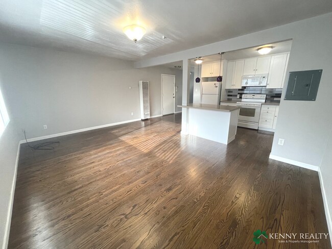 Building Photo - 316/318 Chapman Avenue - ALV01