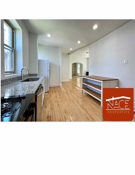 Building Photo - 2900 N Richmond St