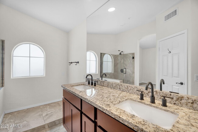 Building Photo - 14566 N 100th Pl