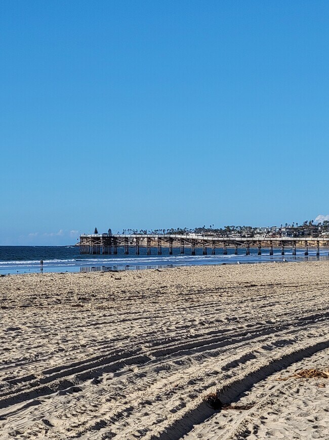 Building Photo - 712 Santa Rita Plz