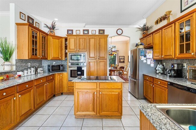 Building Photo - 9491 SW 124th Terrace