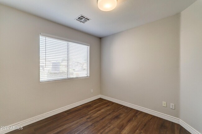 Building Photo - 13589 W Ocotillo Ln