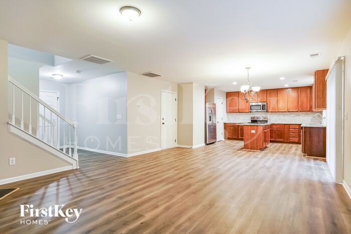 Building Photo - 5900 Ricker Rd