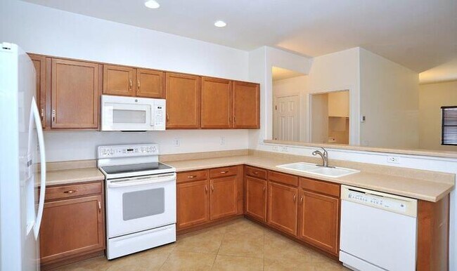 Building Photo - Priced right in Dove Mountain. Fresh & cle...