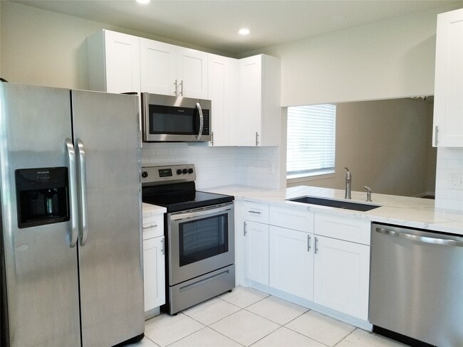 Building Photo - 3731 Westheimer Pl Dr