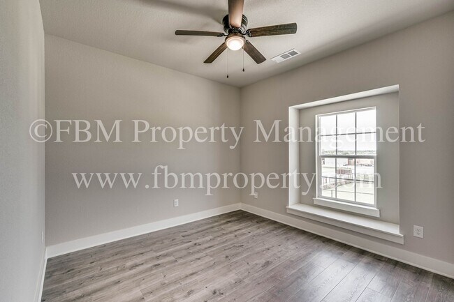 Building Photo - 920 Cooksey Ct