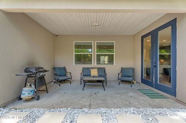 Building Photo - 12647 Julington Oaks Dr