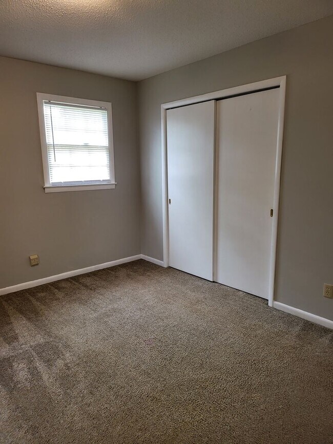 Building Photo - Decatur