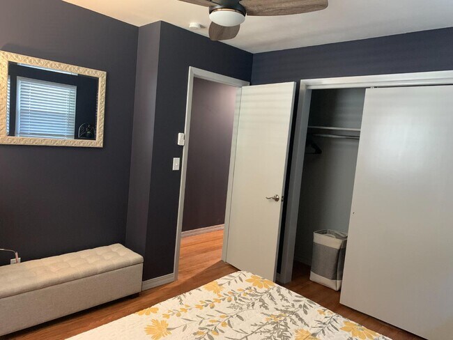 Building Photo - 2709 Highland Dr