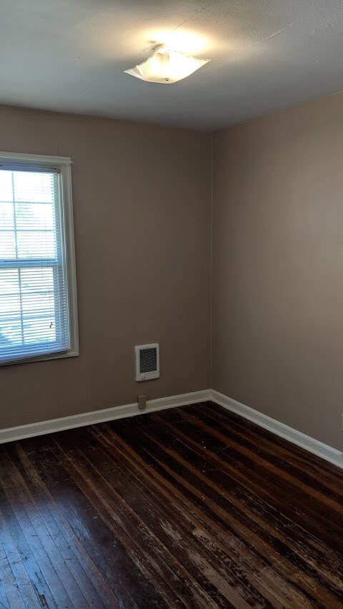 Building Photo - Nice 2 bed/1 bath located in the Whiteaker...