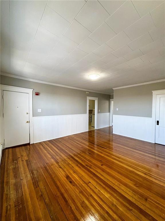 Building Photo - 124 Burnside Ave