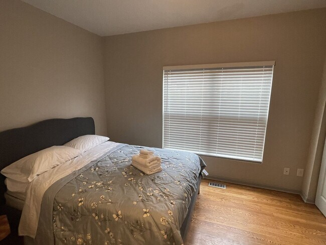 Building Photo - 94-96-96 McMillen Ave