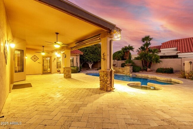 Building Photo - 4 Bedroom 2 Bathroom Scottsdale Ranch Home