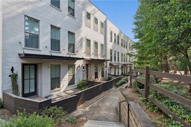 Building Photo - 857 Constellation Dr