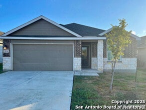 Building Photo - 8014 Chanting Bnd