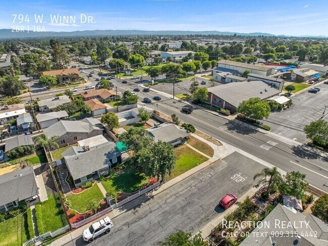 Building Photo - 794 W Winn Dr