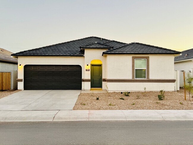 Building Photo - 1131 W Chimes Tower Dr