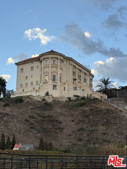 Building Photo - 18071 W Coastline Dr