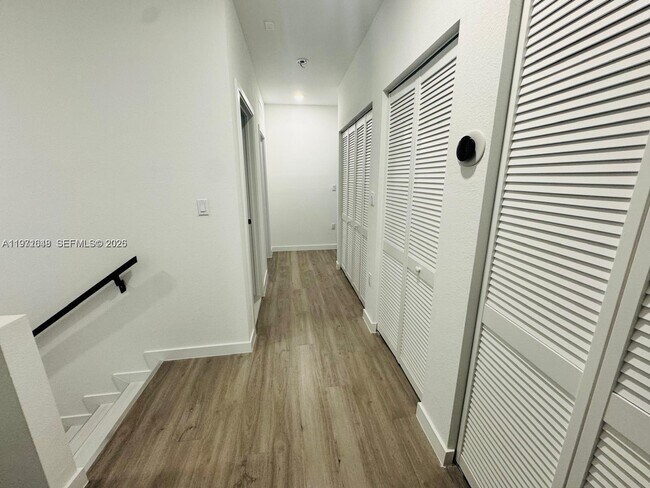 Building Photo - 1312 NW 3rd St