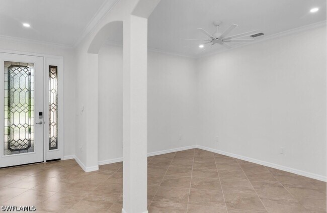 Building Photo - 9357 Glenforest Dr