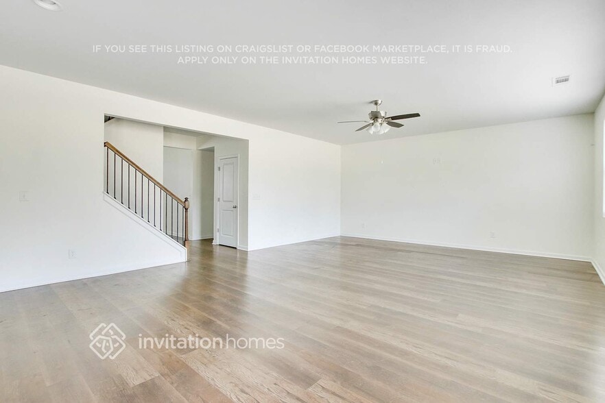 Building Photo - 638 Victoria Heights Dr.