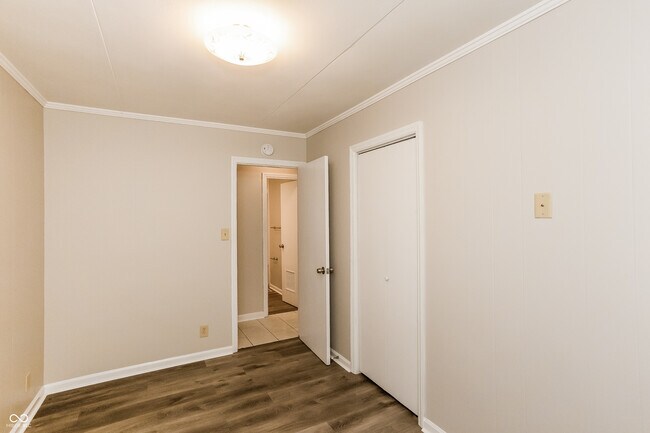 Building Photo - 1705 Randall Rd