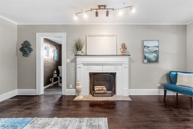 Building Photo - 1922 12th St